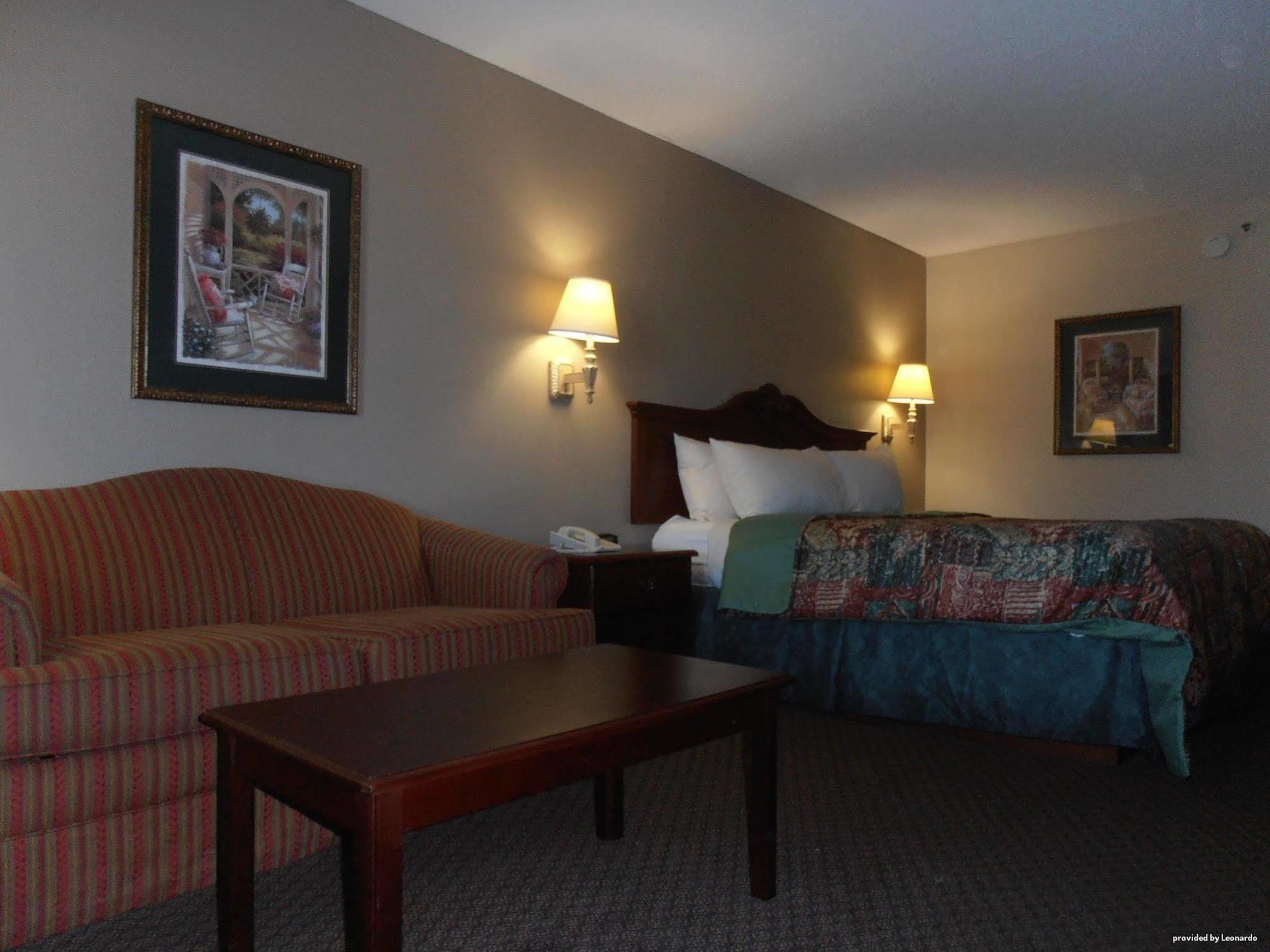Days Inn & Suites By Wyndham Warner Robins Near Robins Afb Szoba fotó